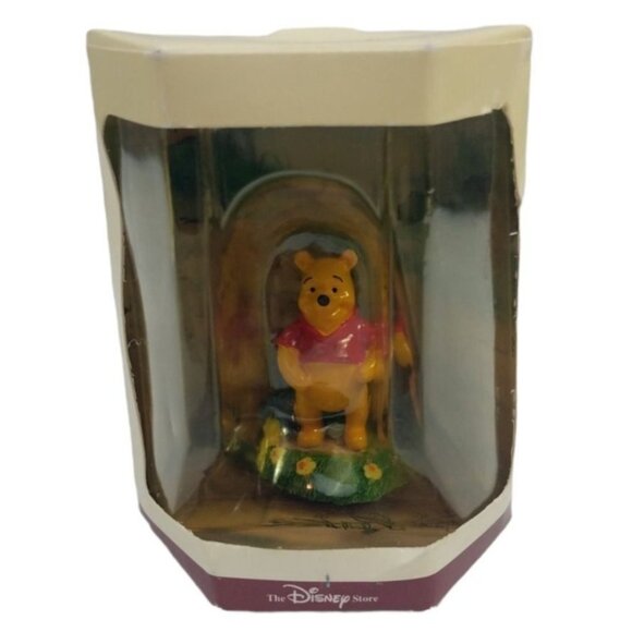 Disney Tiny Kingdom Winnie The Pooh 1.75 in Decorative Figurine - Picture 5 of 11